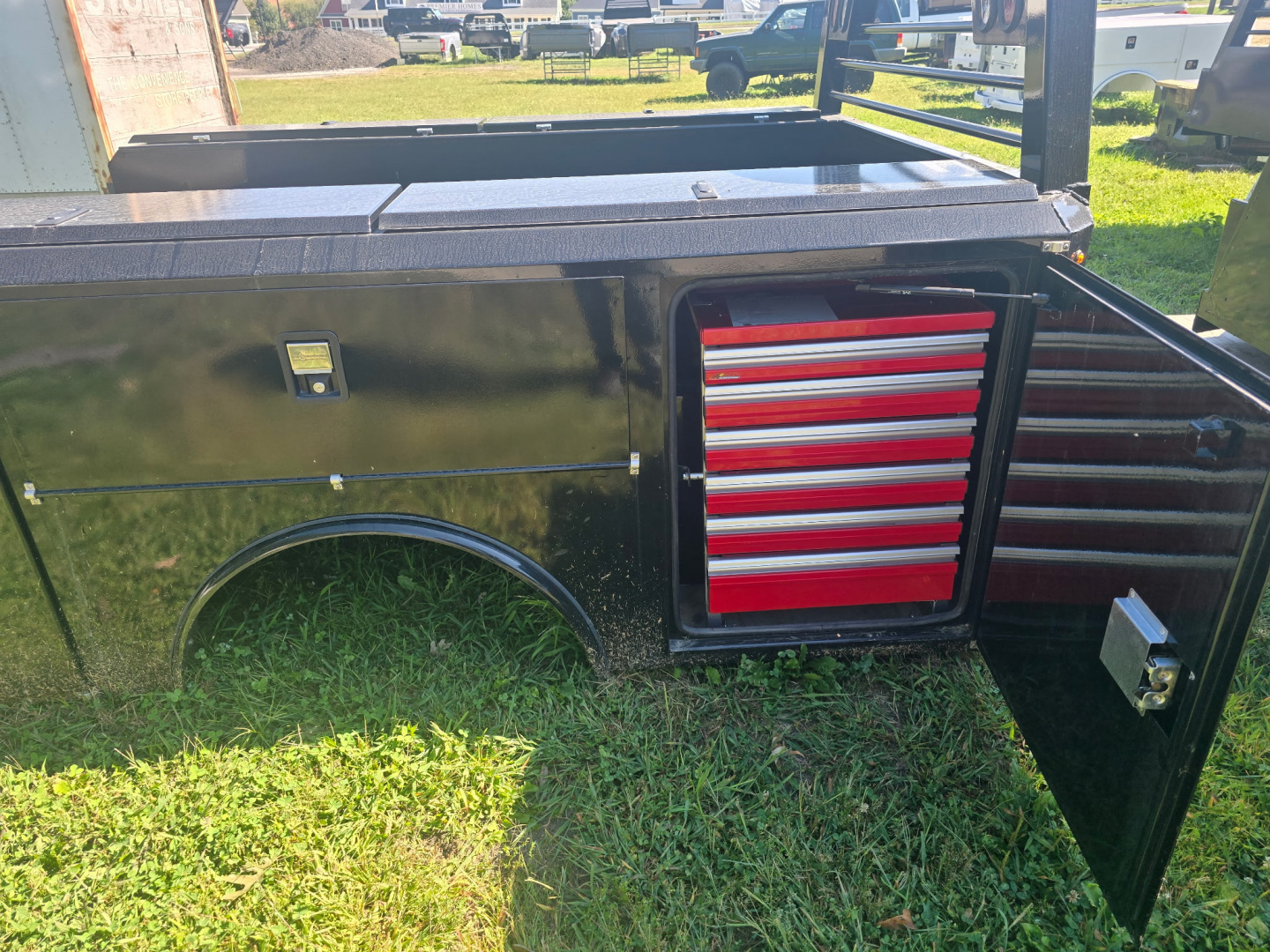 New 2026 Norstar SC0868458 Truck Bed / BLACK IN COLOR / FORD OR RAM LONG BED SINGLE REAR WHEEL PICKUP REPLACEMENT BED / 58" C/A/ B&W GOOSENECK BALL / FLIP TOP LIDS / HEADBOARD