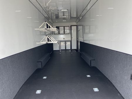 New United Trailers 32' Super Hauler