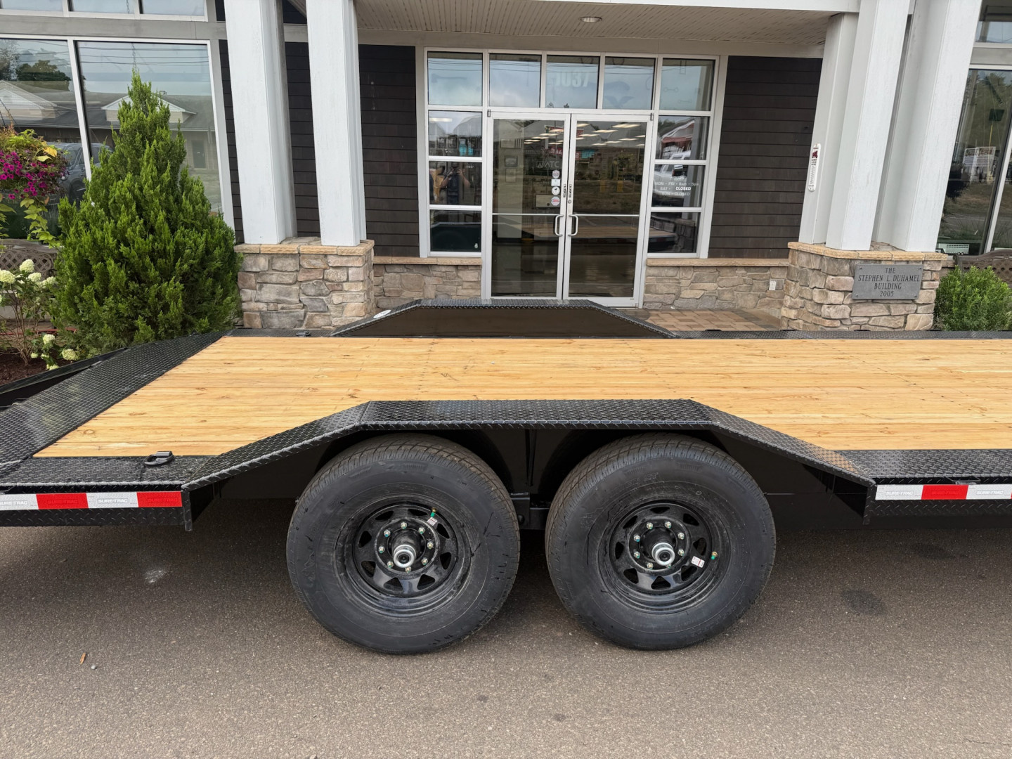 New Sure-Trac 8'6" x 20' Drive Over Fender Equipment Trailer 14K