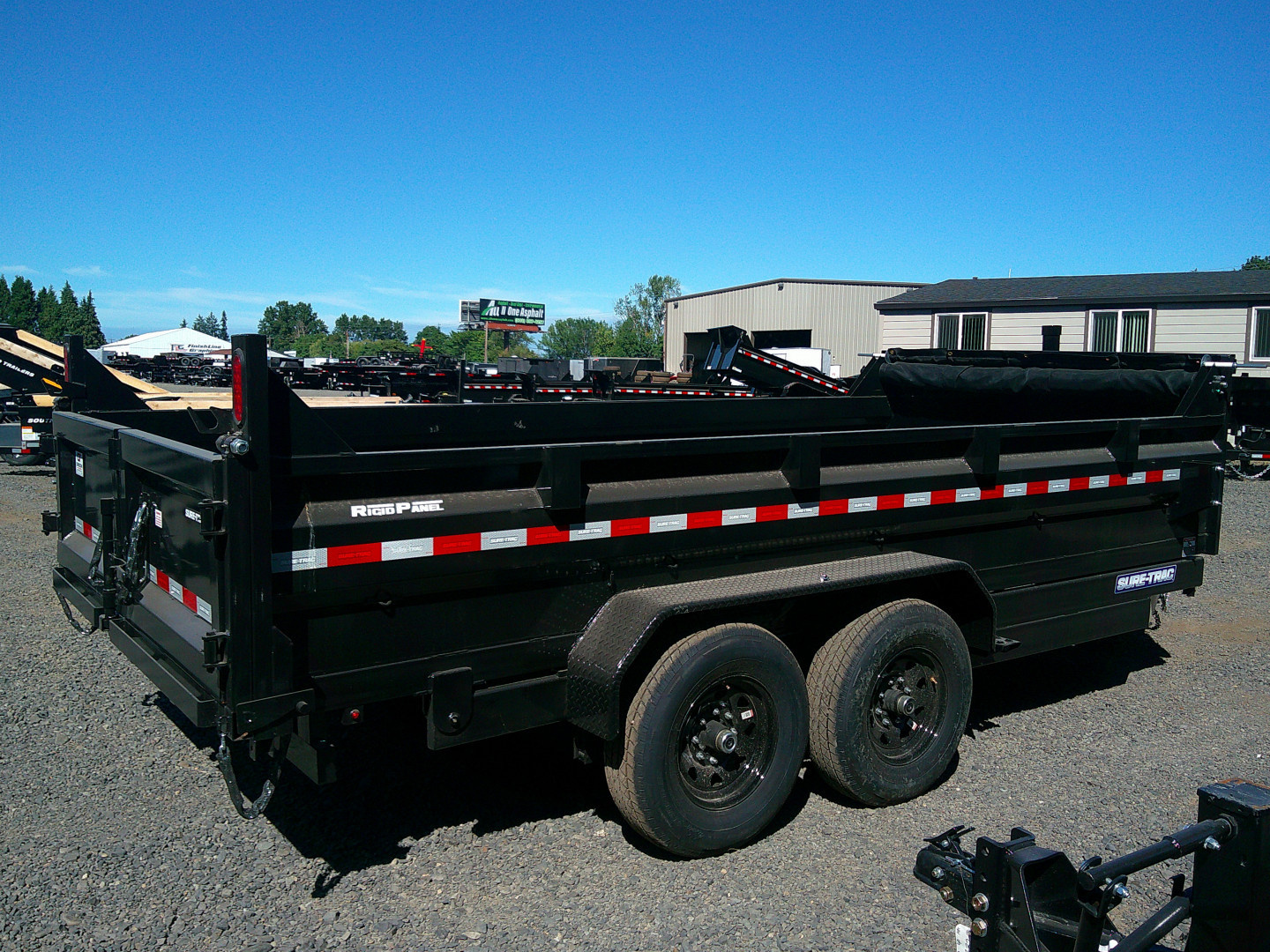 2025 Sure-Trac photo 3