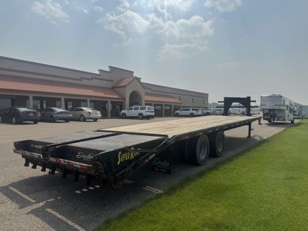 Used 2020 Delta Mfg 8'6"x32' FB GN Flatbed Trailer