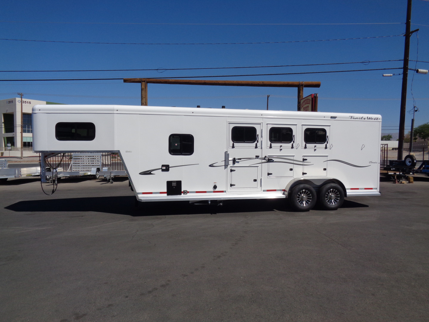 New 2026 Trails West * CLASSIC LQ 3-H * Classic LQ 3-Horse 7x7 Side Tack Goose Neck Horse Trailer *On Order*