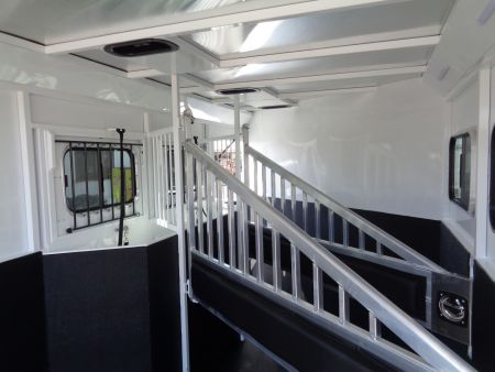 New 2026 Trails West * CLASSIC LQ 3-H * Classic LQ 3-Horse 7x7 Side Tack Goose Neck Horse Trailer *On Order*