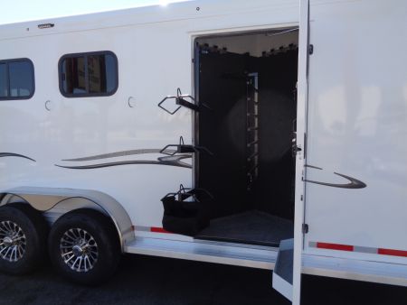 New 2026 Trails West * CLASSIC LQ 3-H * Classic LQ 3-Horse 7x7 Side Tack Goose Neck Horse Trailer *On Order*
