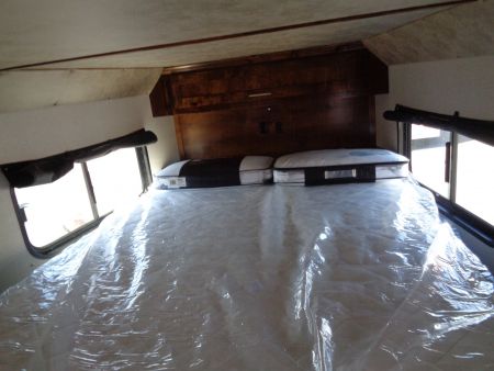 New 2026 Trails West * CLASSIC LQ 3-H * Classic LQ 3-Horse 7x7 Side Tack Goose Neck Horse Trailer *On Order*