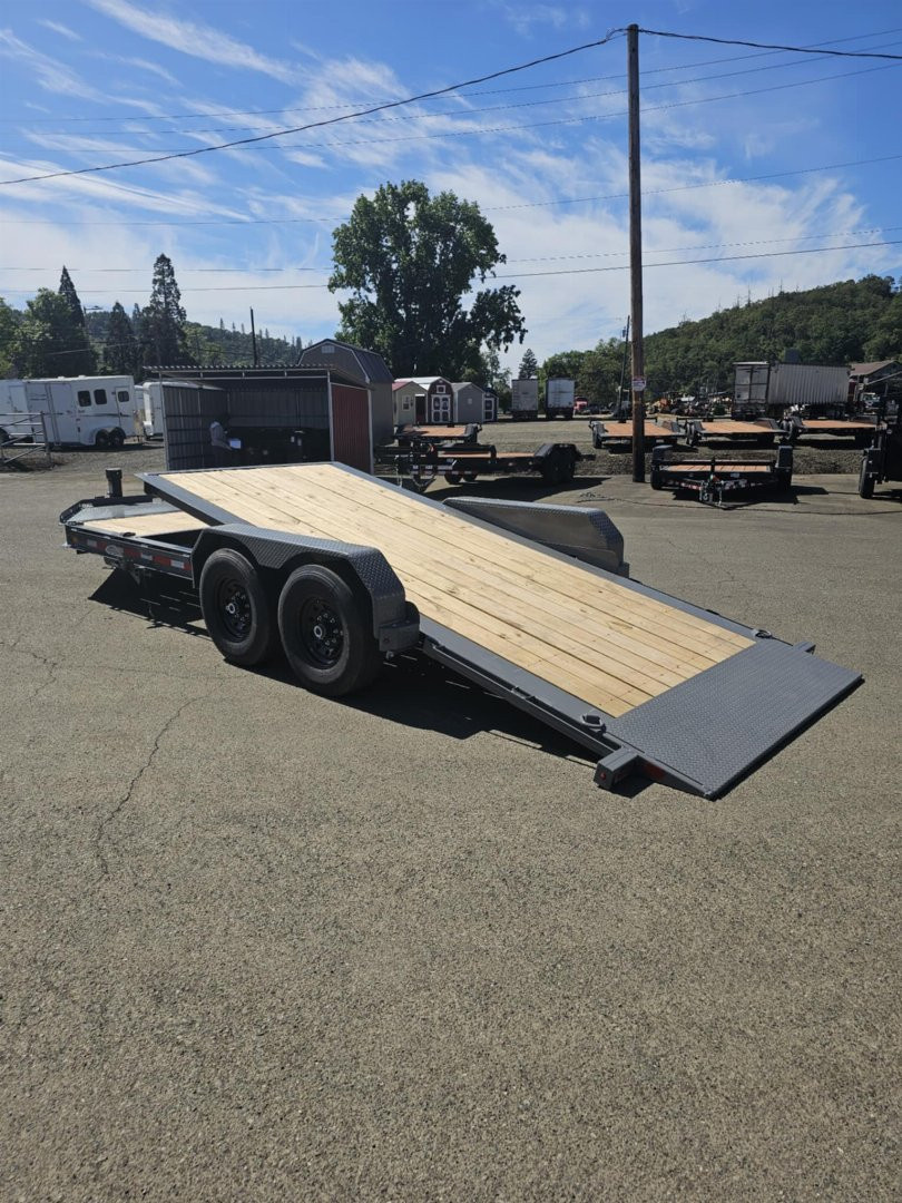 New 2026 Diamond C Trailers HDT207 82X20 Equipment Trailer CEMENT GRAY