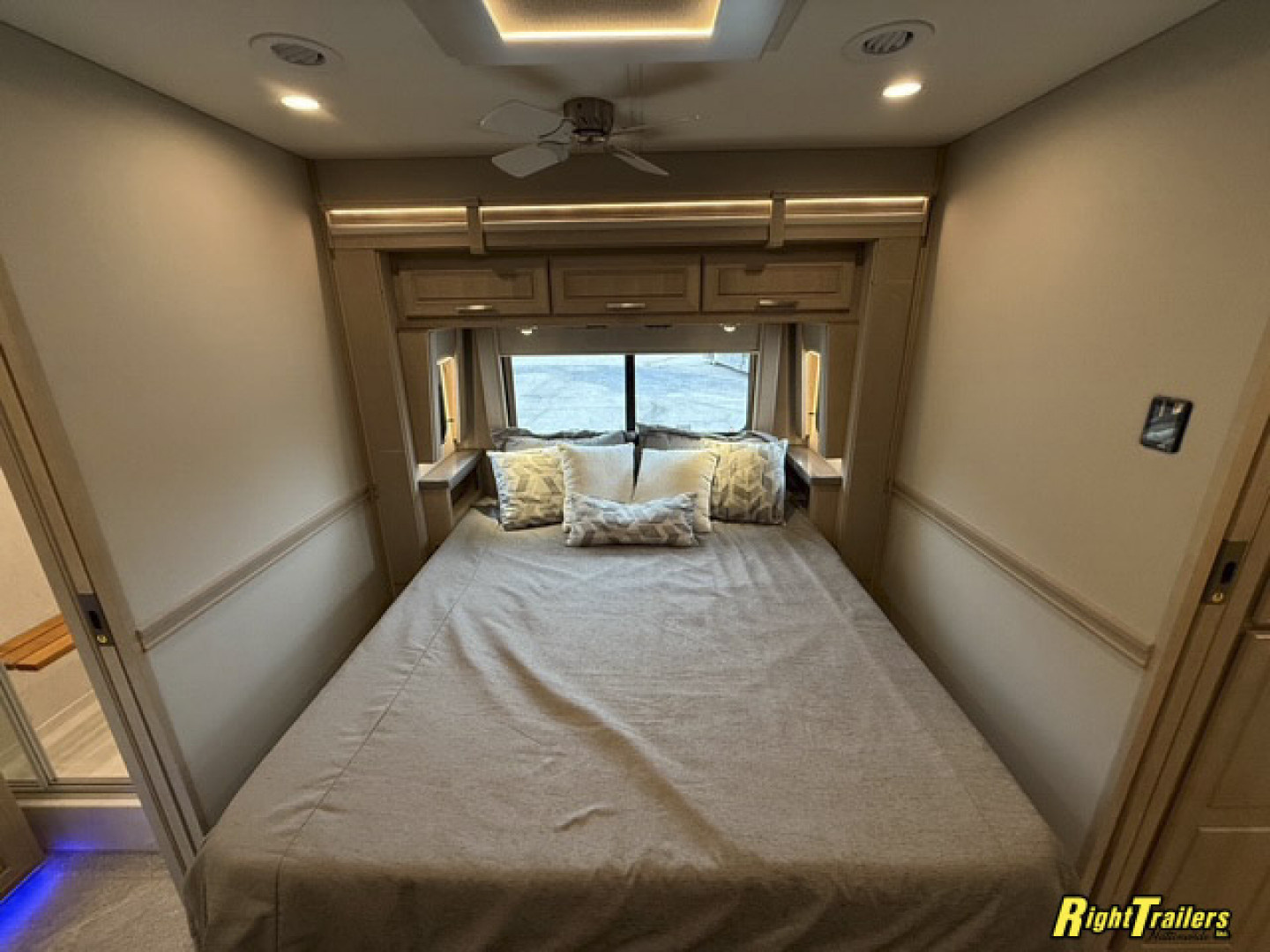 New 2026 Renegade RV Classic 45CBF with 2 Baths