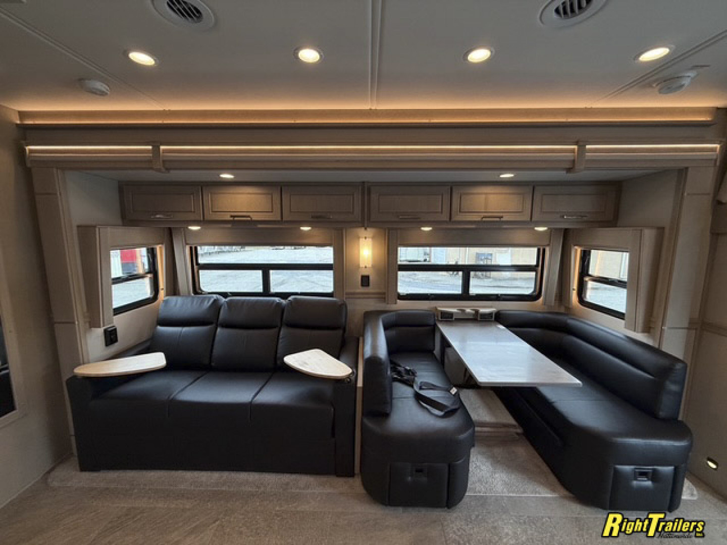 New 2026 Renegade RV Classic 45CBF with 2 Baths