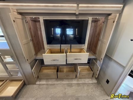New 2026 Renegade RV Classic 45CBF with 2 Baths