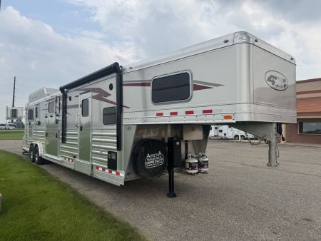 Used 2022 4-Star Trailers 2+1 Trail Boss LQ Horse Trailer