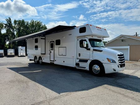 New 2026 Renegade RV Classic 45CBF with 2 Baths