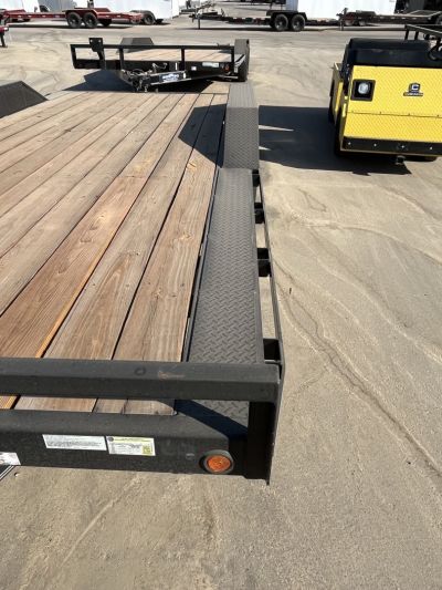 New 2021 East Texas Trailers CH0218032 Car Hauler