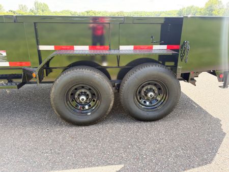 New 2025 Top Hat7x14 Gooseneck Dump Trailer!