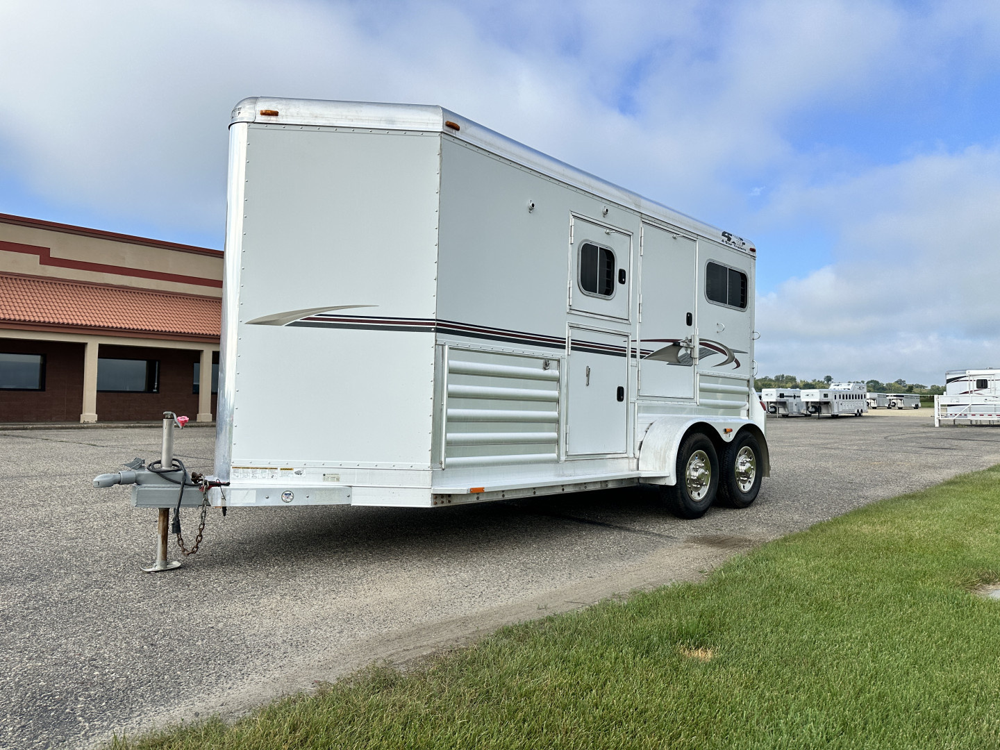 Used 2006 4-Star Trailers 2H BP Str. Load w/ Mangers Horse Trailer