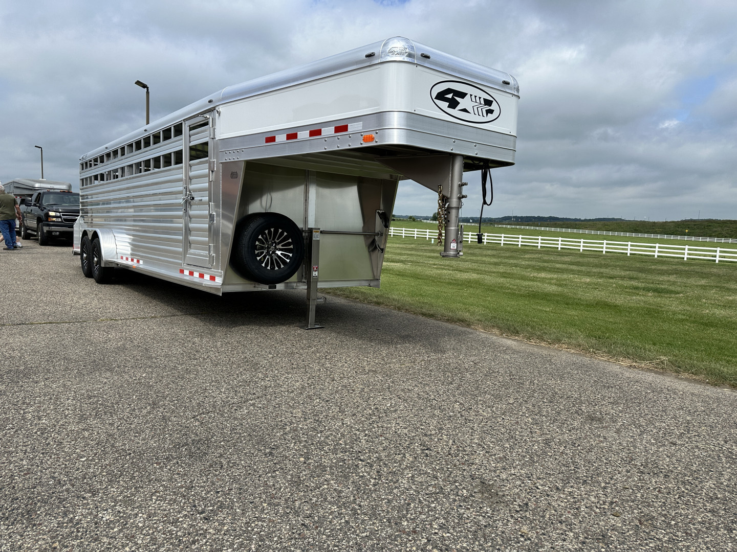 New 2026 4-Star Trailers 24' Deluxe GN Stock / Stock Combo Trailer