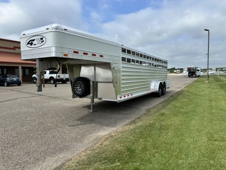 New 2026 4-Star Trailers 24' Deluxe GN Stock / Stock Combo Trailer