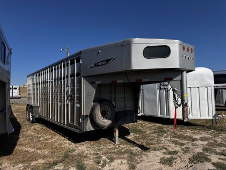 Used 2018 Titan Trailer 24' Stock Trailer