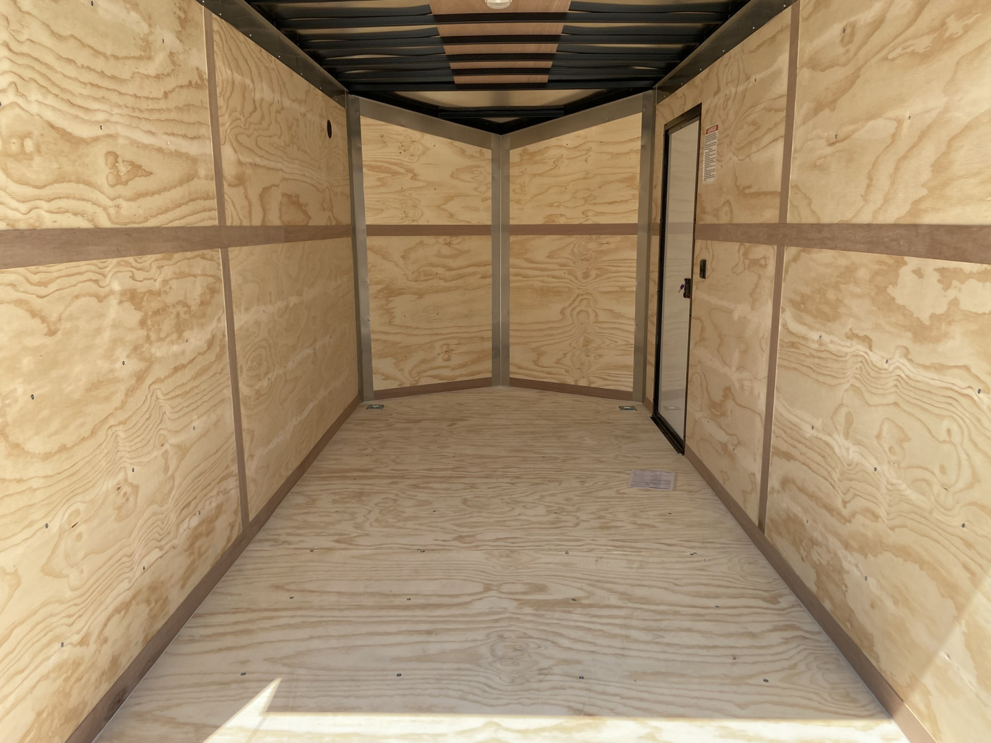 7K Enclosed Cargo Trailer photo 7