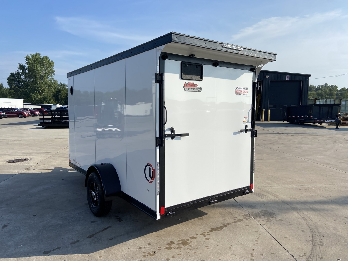 3.0K Enclosed Cargo Trailer photo 5