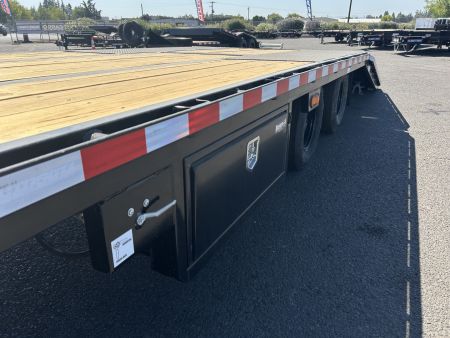 New 2026 Midsota 8.5x36 Gooseneck Deckover W/Power Tail 25.9k GVWR