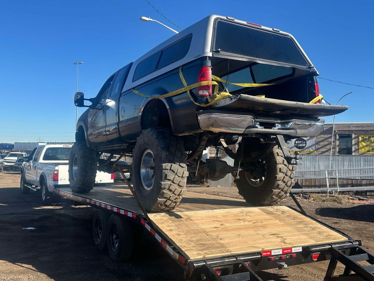 New 2025 Currahee Trailers deckover Deckover Trailer