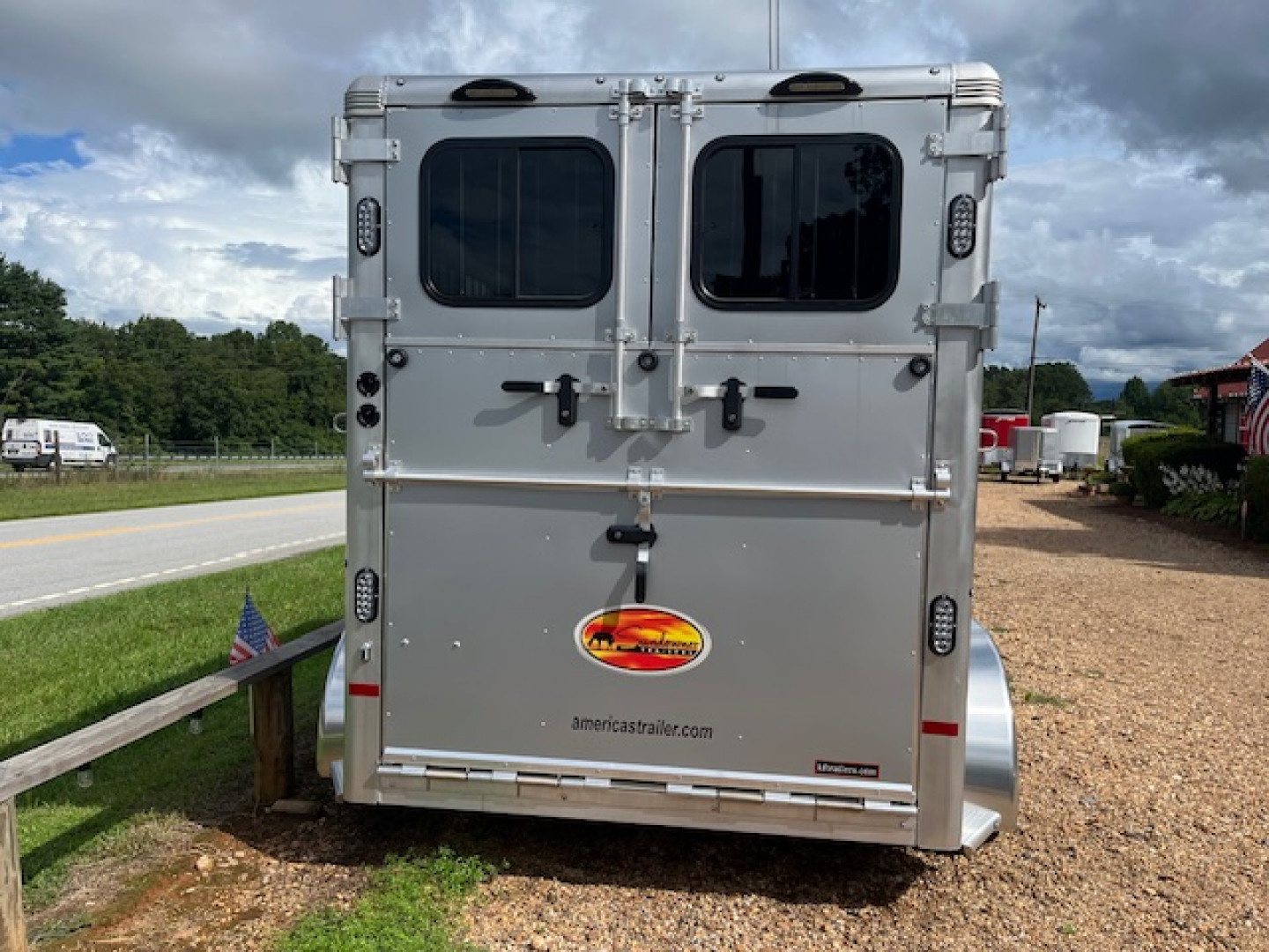 New 2027 Sundowner Trailers CHARTER TR SE 2H BP Horse Trailer