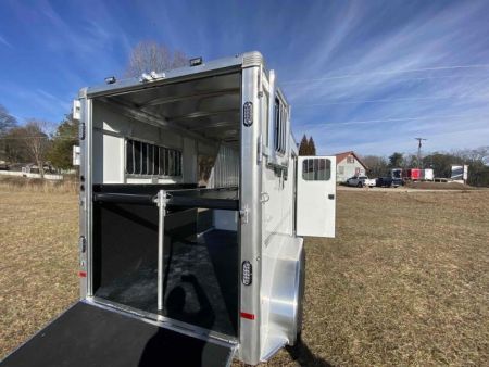 New 2027 Sundowner Trailers CHARTER TR SE 2H BP Horse Trailer