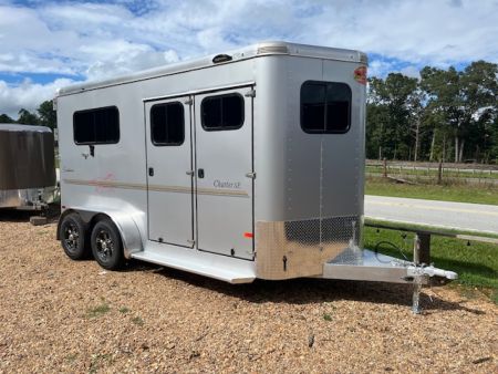 New 2026 Sundowner CHARTER TR SE 2H BP Horse Trailer