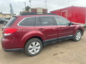 2012 Subaru Outback Limited - Photo 17