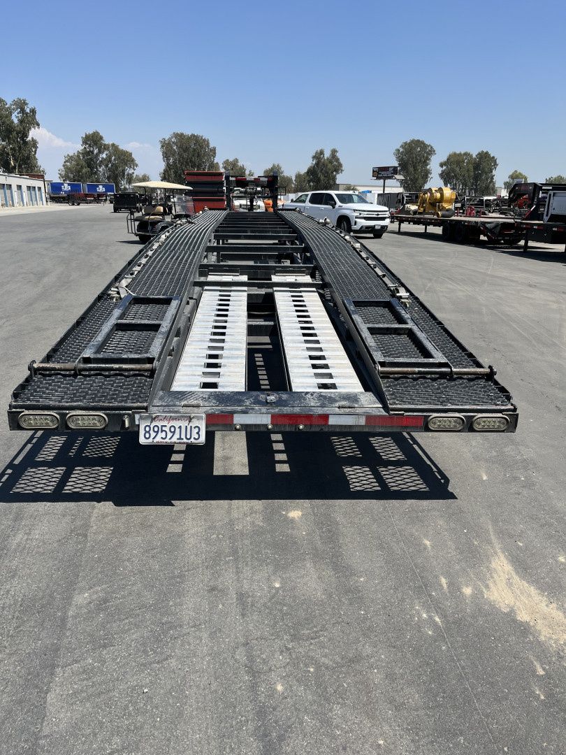 Used 2024 Silverback Trailers CT40FBD Car Hauler