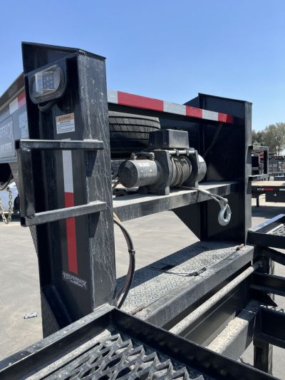 Used 2024 Silverback Trailers CT40FBD Car Hauler
