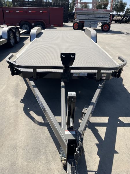 New 2023 East Texas Trailers DH8322032 Car / Racing Trailer