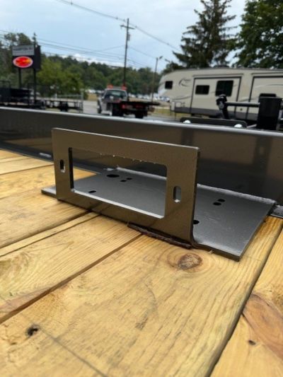 New 2027 MAXX-D T6B10220 Tilt Trailer