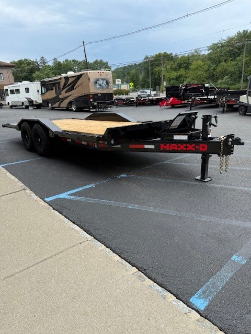 New 2027 MAXX-D T6B10220 Tilt Trailer