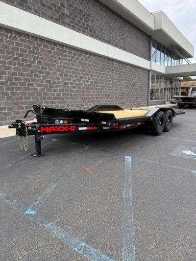 New 2027 MAXX-D T6B10220 Tilt Trailer