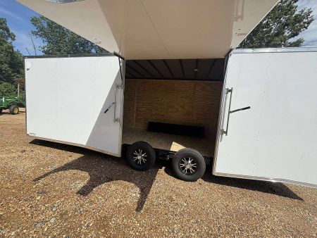 New 2026 Signature Series 8.5x24 Car / Racing Trailer