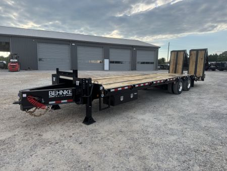 New 2026 Behnke 102"x31' 20 TON Pintle Hitch Tag Trailer *HYD BI FOLD RAMPS*