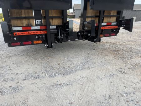 New 2026 Behnke 102"x31' 20 TON Pintle Hitch Tag Trailer *HYD BI FOLD RAMPS*
