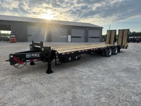 New 2026 Behnke 102"x31' 20 TON Pintle Hitch Tag Trailer *HYD BI FOLD RAMPS*