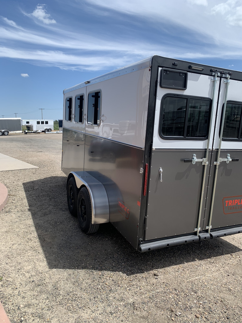 2025 Rover photo 6