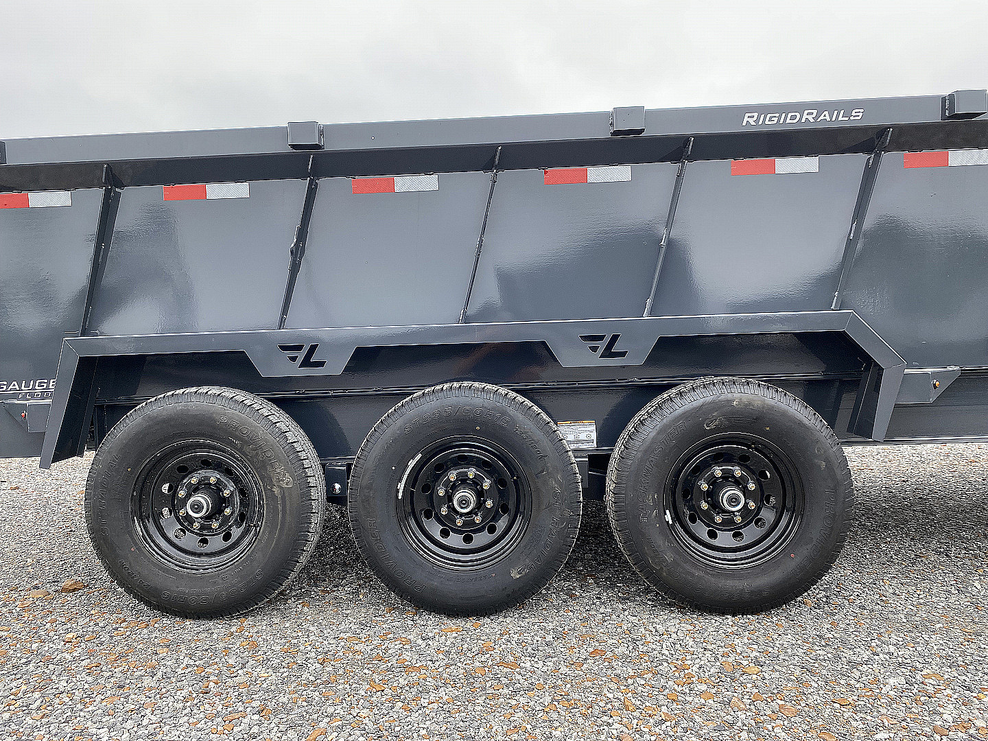 New 2026 Lamar Dump Trailer | 83" x 16' | 21K GVWR