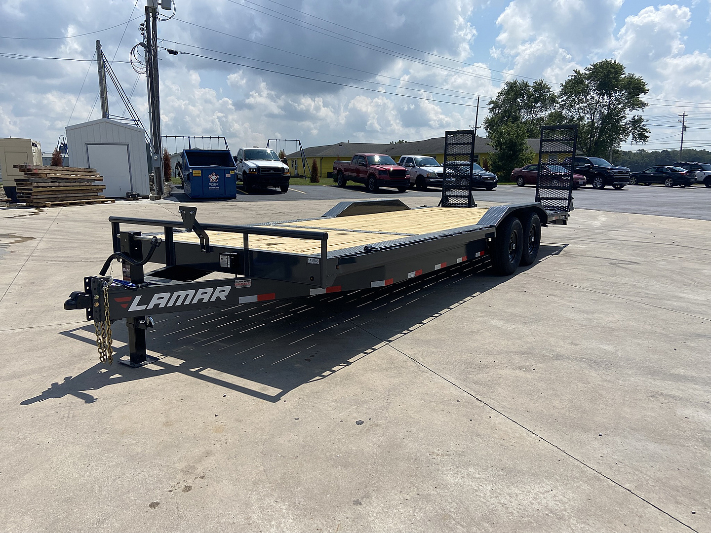 New Lamar 24' Equipment Trailer
