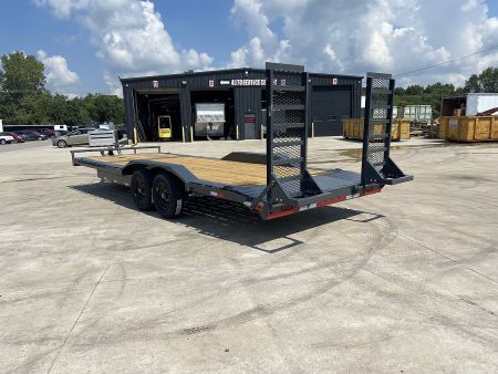 New Lamar 24' Equipment Trailer