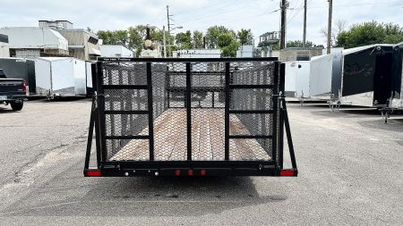 New Top Quality Top Hat 20x83 Landscape Trailer