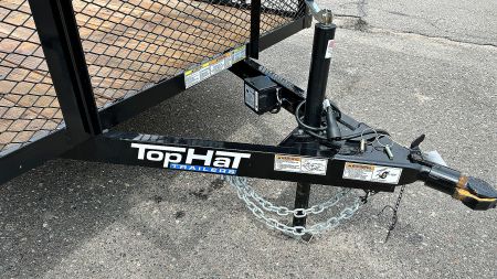 New Top Quality Top Hat 20x83 Landscape Trailer