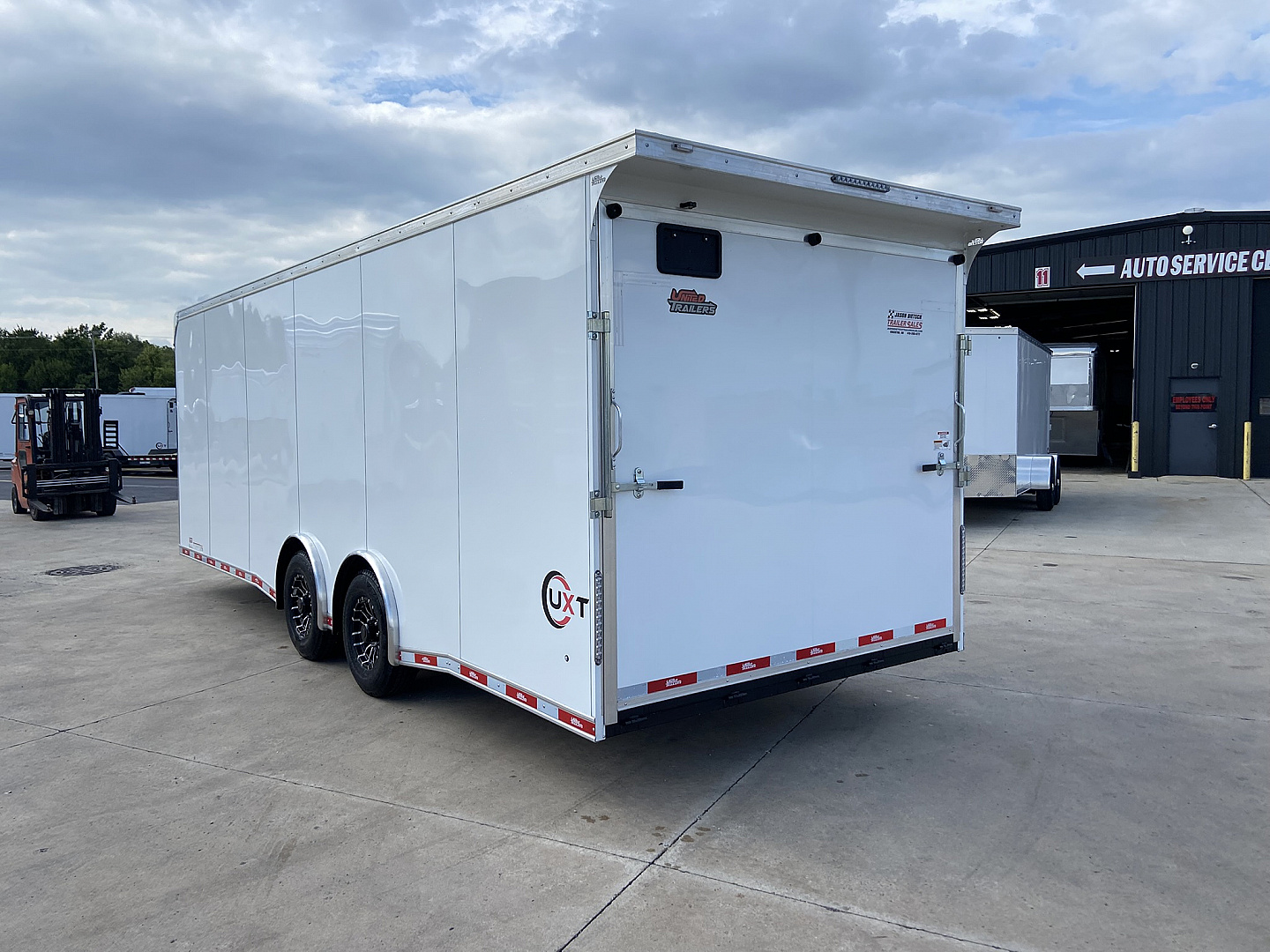 14K Enclosed Cargo Trailer photo 5