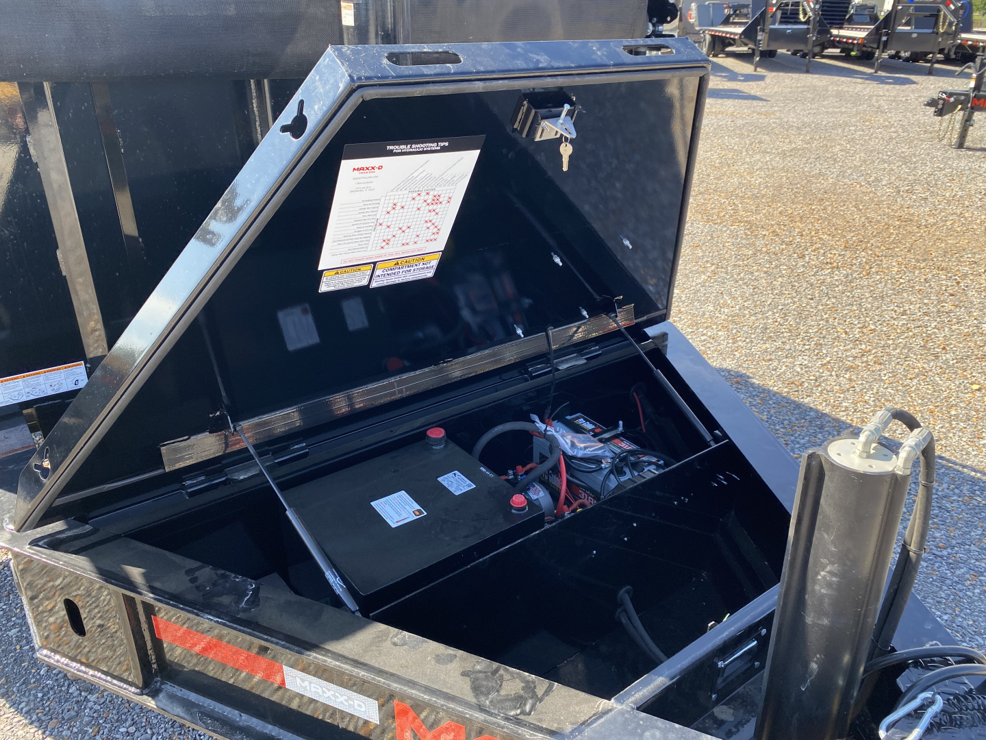 New 2026 MAXXD Dump Trailer | 16' x 83" | 21K GVWR