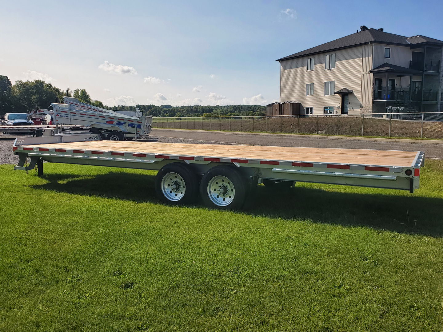 New 2026 K-Trail 24' 8.5 Ton Deckover Flatbed Trailer