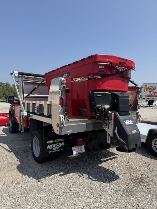 New 2026 BOSS (VBX8000+) 2 cu yd Poly Hopper Spreader w/ Auger