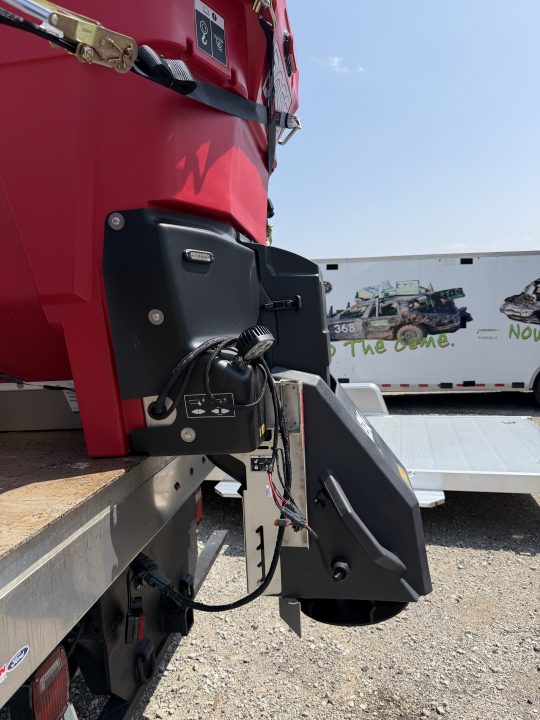 New 2026 BOSS (VBX8000+) 2 cu yd Poly Hopper Spreader w/ Auger